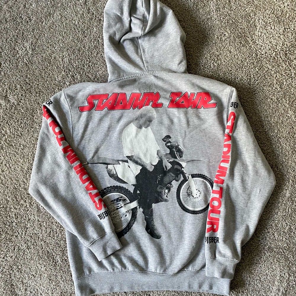 2017 Justin Bieber Stadium Tour Hoodie L